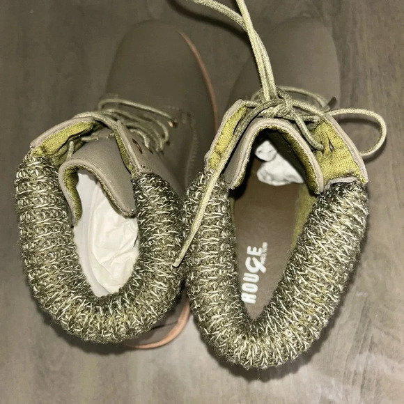 NWT Army Green Boots for women Size 10 - Picture 6 of 9